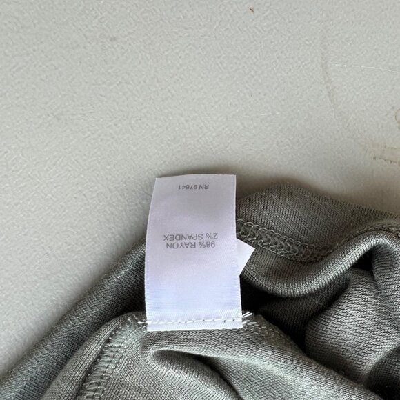 J Jill Dress Large Clover Green Rayon Blend Short Sleeve Button Back Midi Style - Picture 6 of 7